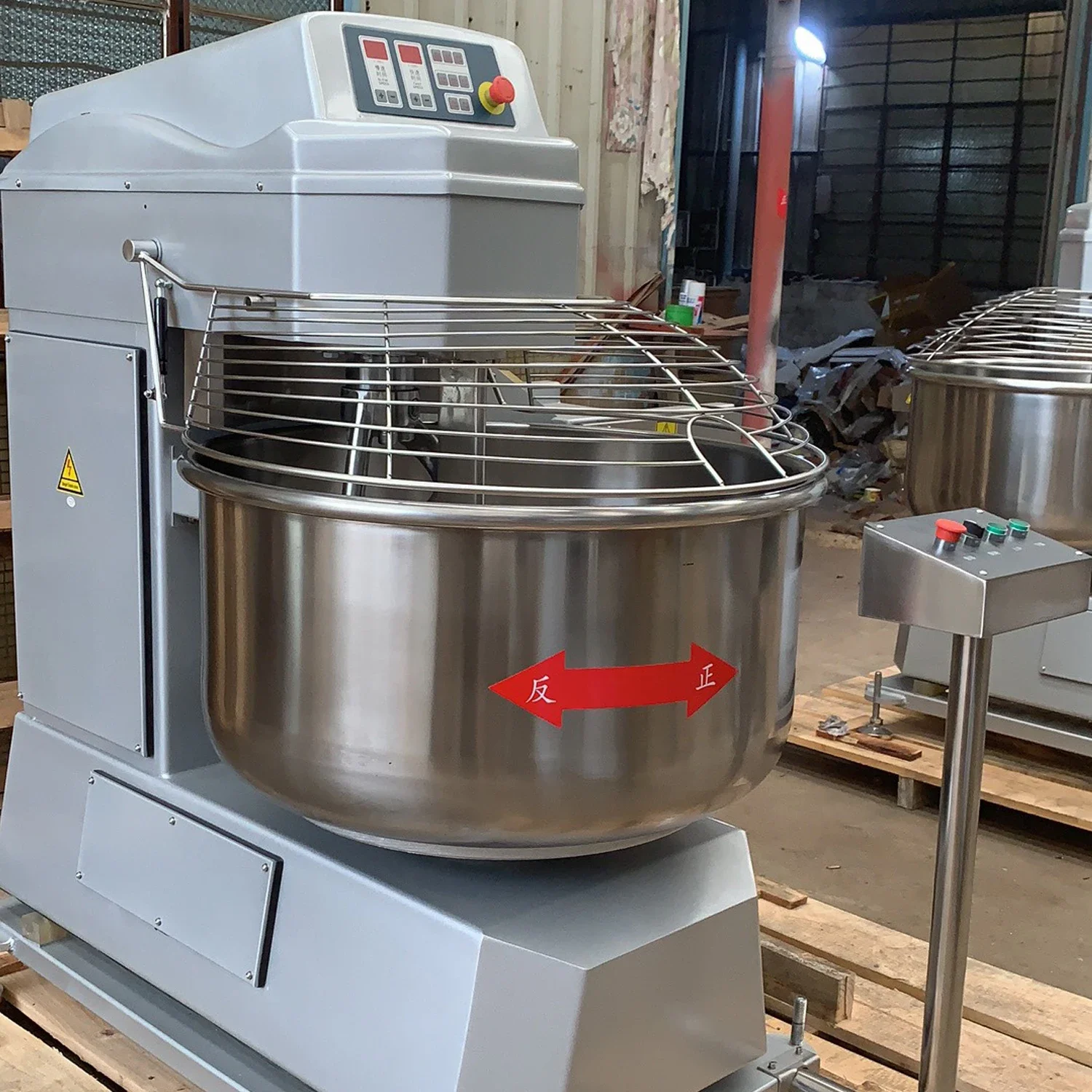 Commercial Bakery Equipment 20 - огляд і ціна Heavy Equipment Mixer