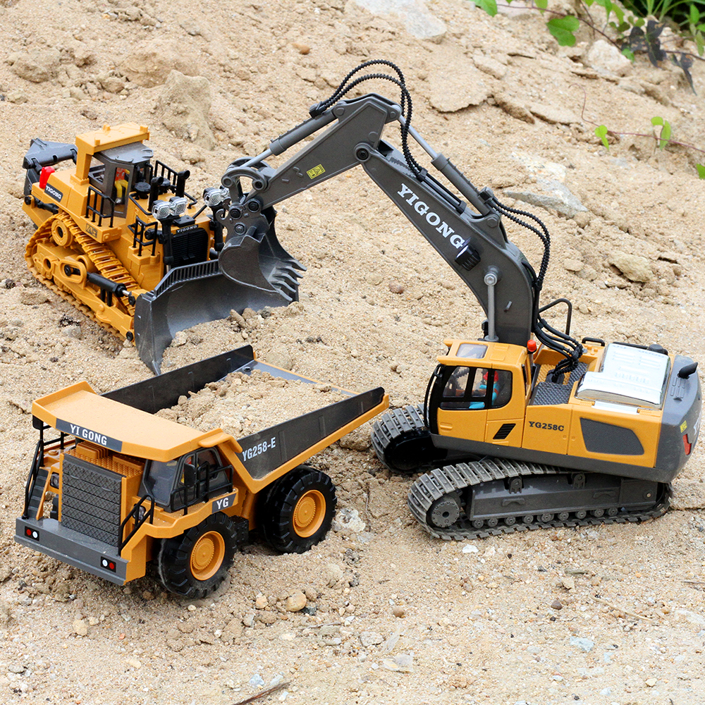 2.4G RC Excavator Bulldozer Du - огляд і ціна Dump Truck Toy